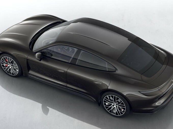 Porsche Taycan Performance Plus 93.4Kwh 4S 4Wd 4-Door Grey #4