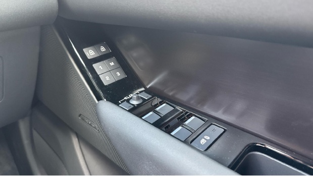 Land Rover Range Rover Velar D200 Dynamic Se Santorini Black Black #26