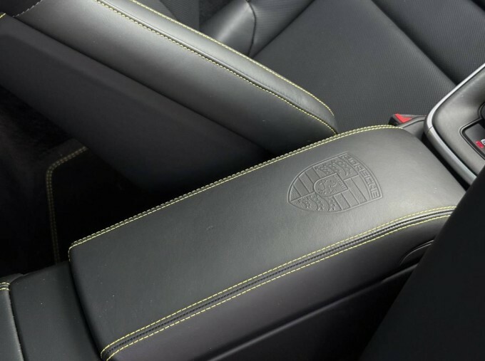 Porsche 911 911 Targa 4 Red #11
