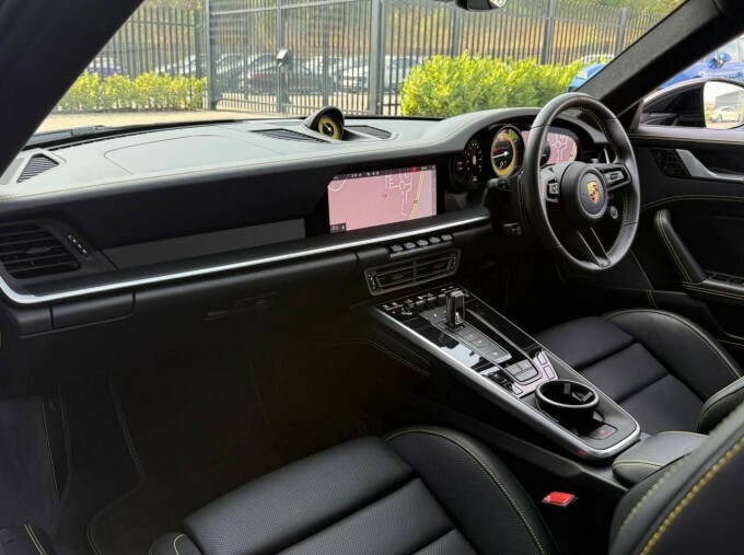 Porsche 911 911 Targa 4 Red #9