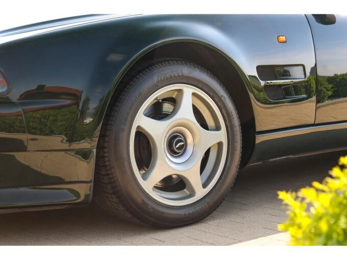 Aston Martin V8 Vantage 2-Door Green #2
