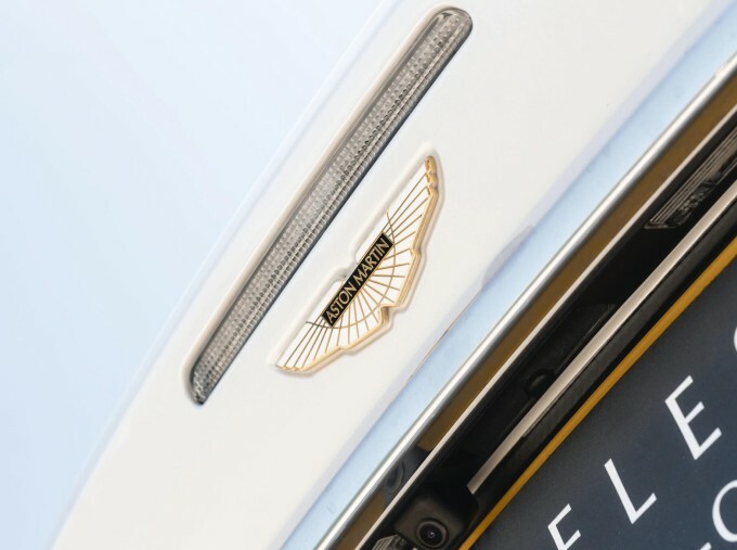 Aston Martin DBS V12 Volante Touchtronic 2011 Silver #23