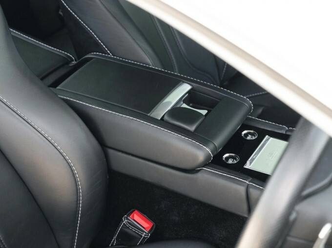 Aston Martin DBS V12 Volante Touchtronic 2011 Silver #34