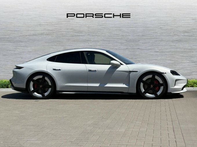 Porsche Taycan Taycan Limousine Grey #3