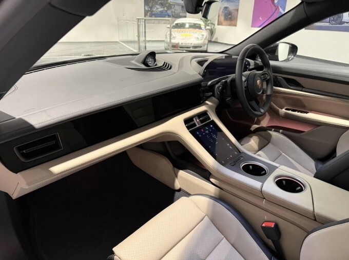 Porsche Taycan Performance Plus 105Kwh Rwd 4-Door 11Kw Char Grey #4