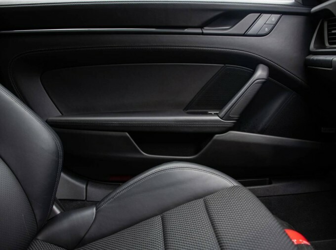 Porsche 911 911 Gt3 Rs Grey #37