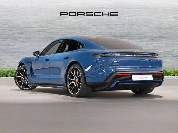 Porsche Taycan Taycan Limousine Blue #2