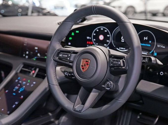 Porsche Taycan Taycan Limousine Blue #4