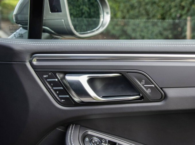 Porsche Macan 470Kw Turbo 100Kwh Green #29