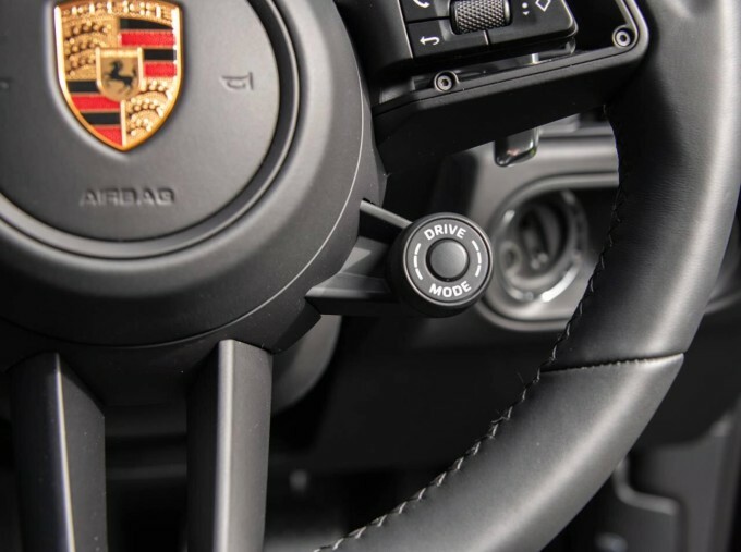 Porsche Macan 470Kw Turbo 100Kwh Green #51