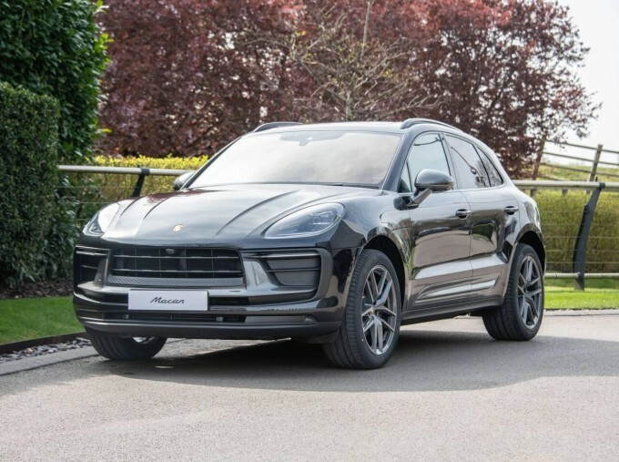 Porsche Macan 470Kw Turbo 100Kwh Green #65