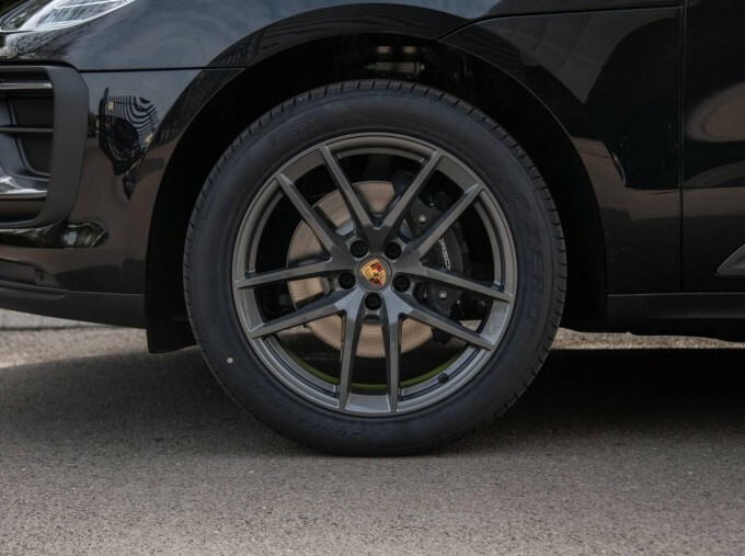 Porsche Macan 470Kw Turbo 100Kwh Green #12