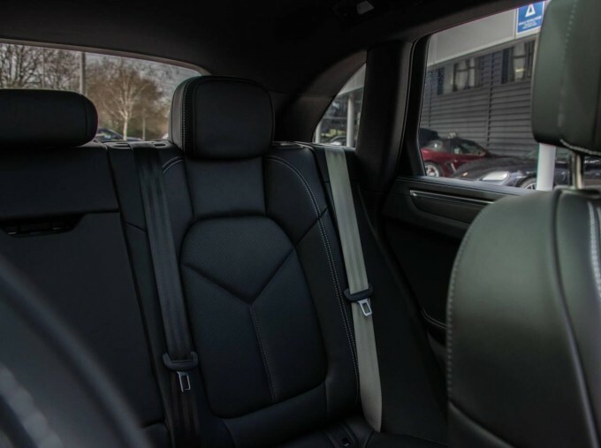 Porsche Macan 470Kw Turbo 100Kwh Green #47