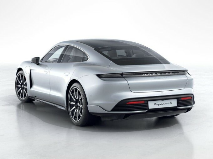 Porsche Taycan Performance Plus 93.4Kwh 4S 4Wd 4-Door Silver #3