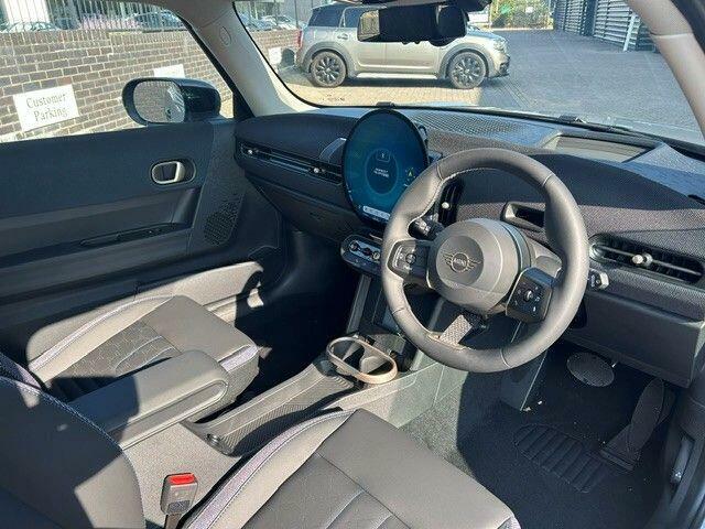 Mini Hatch 1.5C Classic Steptronic Euro 6 3-Door Silver #3