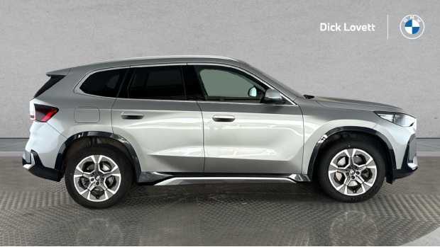 BMW X1 20I Mht Xline Dct Sdrive Euro 6 5-Door Silver #3