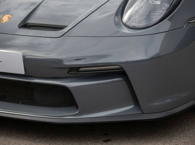 Porsche 911 Carrera 4 Gts 2022 #9