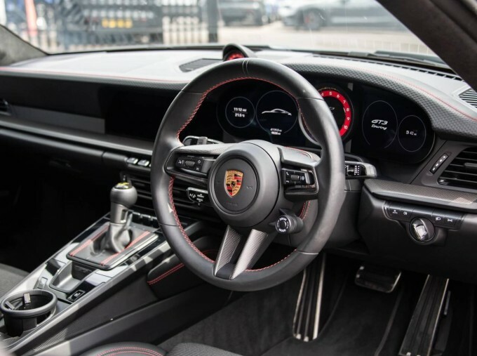 Porsche 911 Carrera 4 Gts 2022 #33