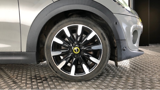 Mini Electric 32.6Kwh Level 3 Hatchback 184 P Green #14