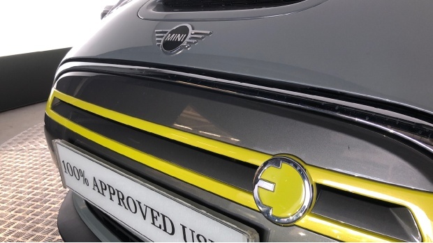 Mini Electric 32.6Kwh Level 3 Hatchback 184 P Green #43