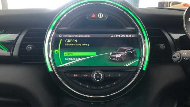 Mini Electric 32.6Kwh Level 3 Hatchback 184 P Green #31