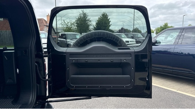 Land Rover Defender 110 D350 X-dynamic Hse Carpathian Grey Grey #24