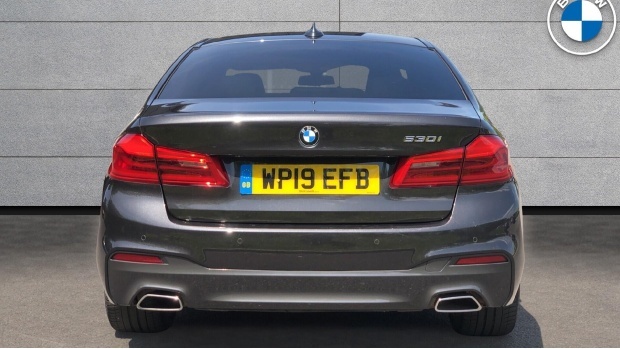 BMW 5 Series 520D M Sport Grey #15