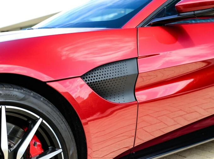 Aston Martin Vantage Coupe 4.0 V8 Euro 6 201919 Black #13