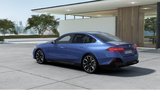 BMW 5 Series 2.0 520I Mht M Sport Steptronic Euro 6 4-Door Blue #2