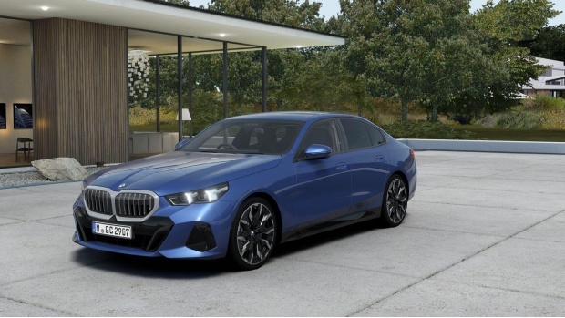 BMW 5 Series 2.0 520I Mht M Sport Steptronic Euro 6 4-Door Blue