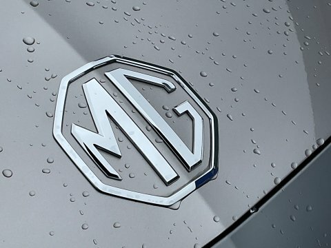 MG HS 1.5 T-gdi Phev SY26XYS Silver #4