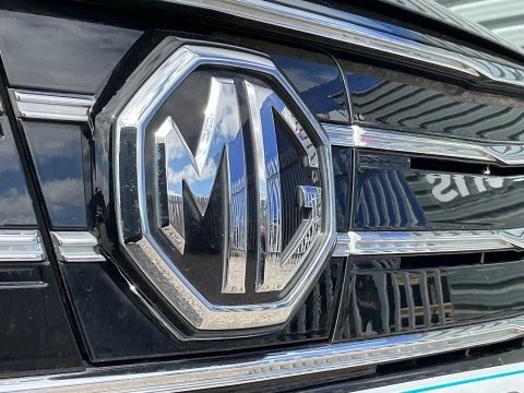 MG MG5 Ev 61Kwh Exclusive Black #4