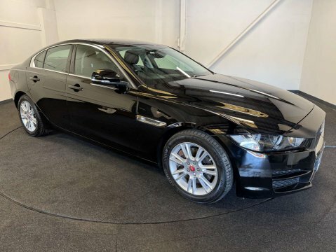 Jaguar XE 2.0 Xe Prestige HY68KNO Black #6