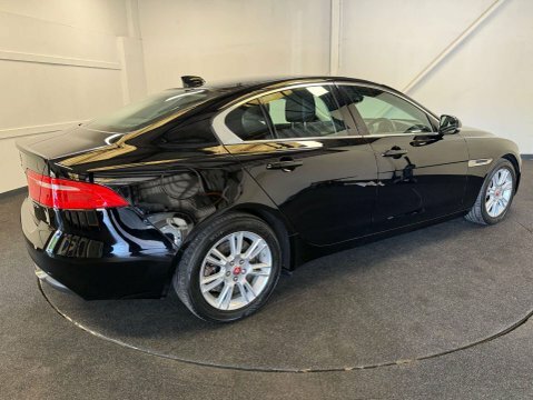 Jaguar XE 2.0 Xe Prestige HY68KNO Black #5