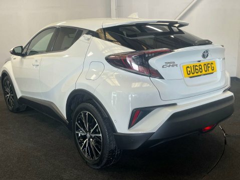 Toyota C-Hr 1.8 C-hr Excel GU68OFG White #2