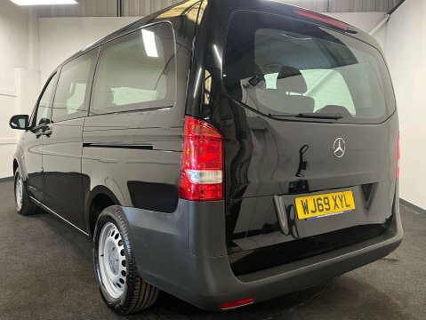 Mercedes-Benz eVito Evito Touringer Black #2