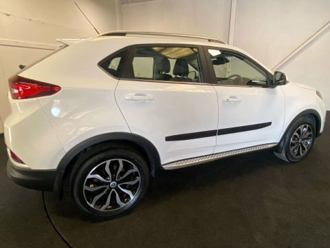 MG GS 1.5 Gs Exclusive White #5