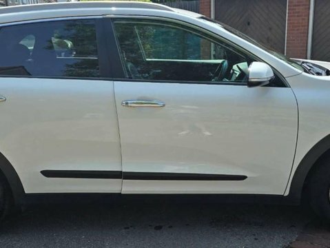 Kia Niro 1.6 Niro 2 White #3