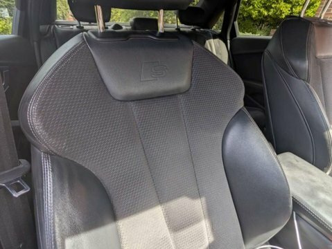 Audi A4 2.0 A4 Black White #2