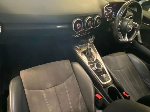 Audi TT Audi Tt Coupe S Line 1.8 Tfsi 180 Ps 6-Speed White #31