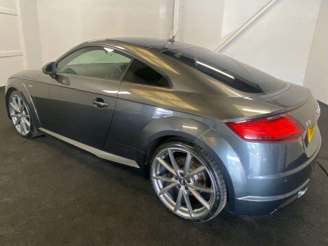 Audi TT 2.0 Tt Black Grey #3