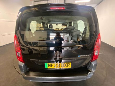 Citroen e-Berlingo Feel 5dr Black #4