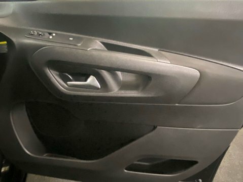 Citroen e-Berlingo 800 100Kw 50Kwh Enterprise Edition Black #9