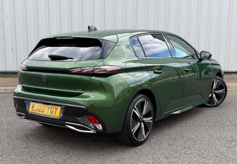 Peugeot 308 1.5 Bluehdi Gt Eat8 - 2022 22 Green #4