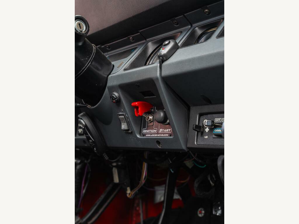 Jeep Wrangler Yj 5.0 V8 Red #4