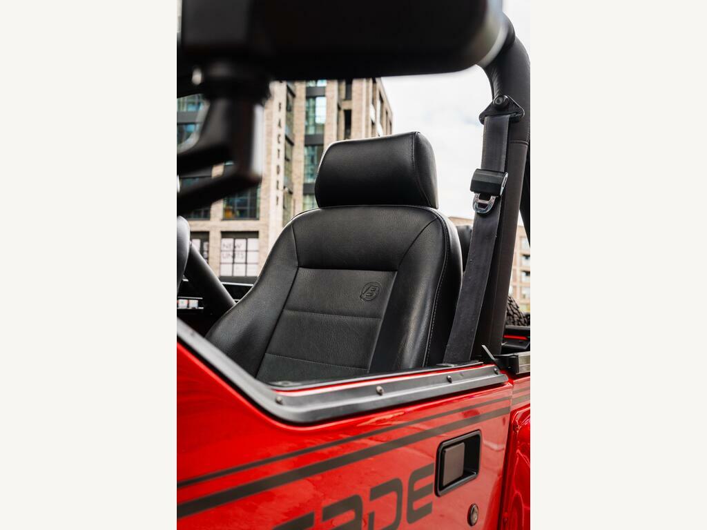 Jeep Wrangler Yj 5.0 V8 Red #2