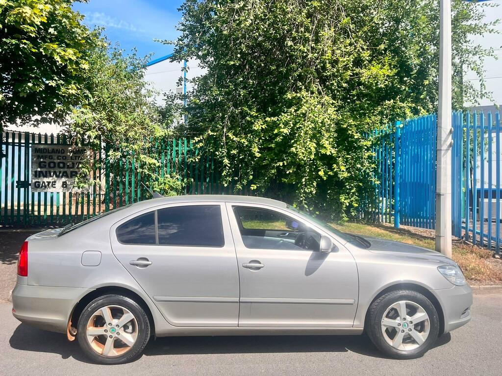 Skoda Octavia Estate 2.0 Tdi Scout 4Wd Euro 5 201111 Silver #7