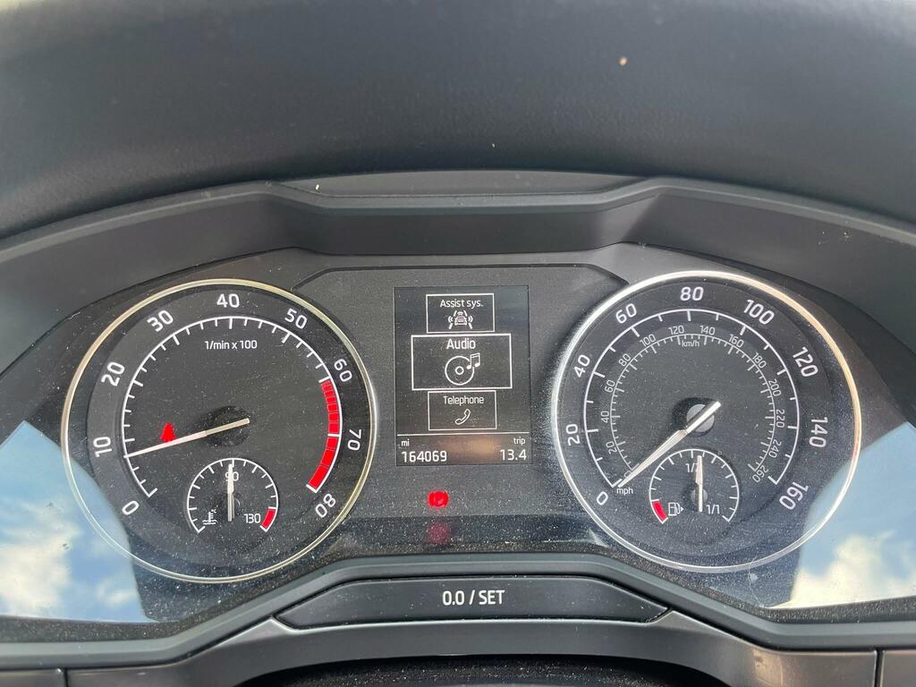 Skoda Superb Superb Se L Executive Tdi S-a Grey #38