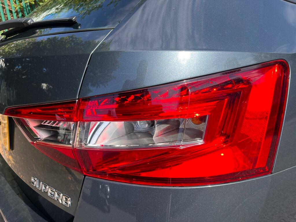 Skoda Superb Superb Se L Executive Tdi S-a Grey #48