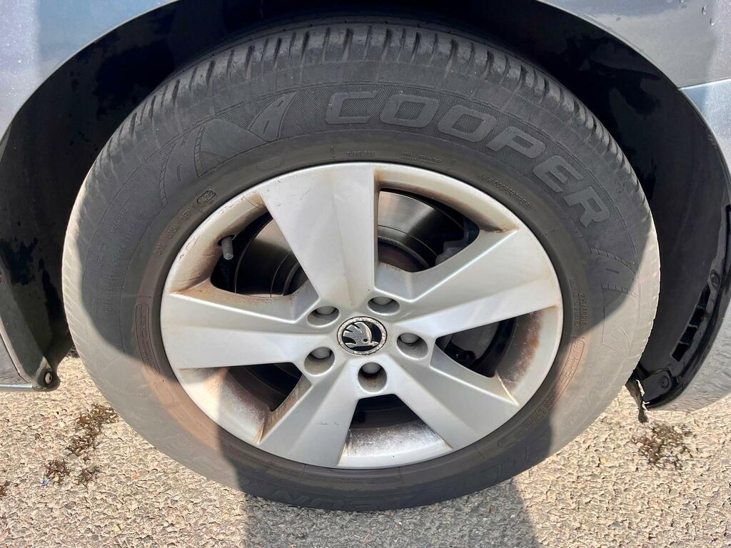 Skoda Superb Superb Se L Executive Tdi S-a Grey #31
